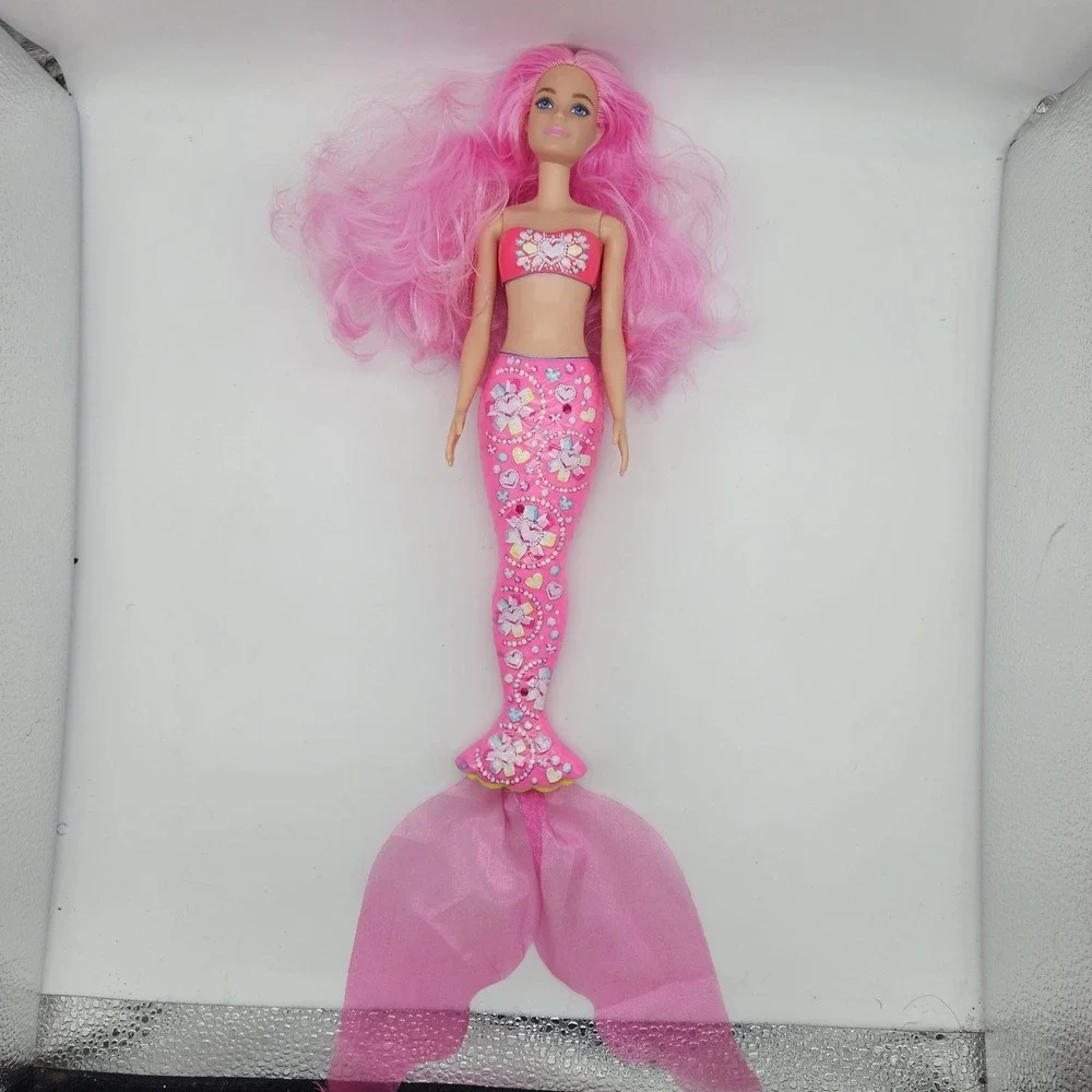 Barbie Mermaid Doll Pink Hair Blue Eyes Pink Tail Mattel 2021 Fantasy Toy